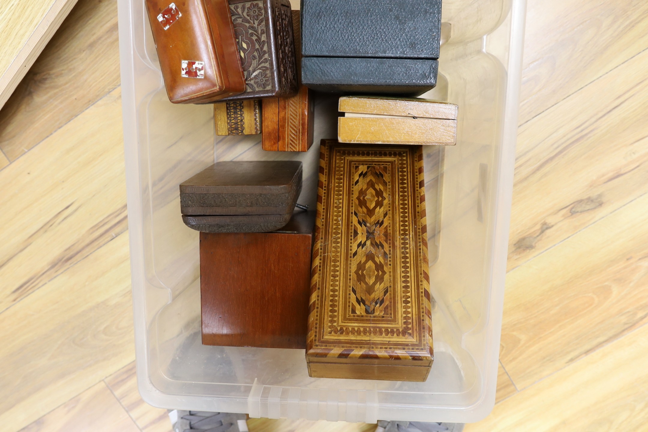 A selection of various boxes, to include a leather jewellery box, wooden inlaid card boxes and others